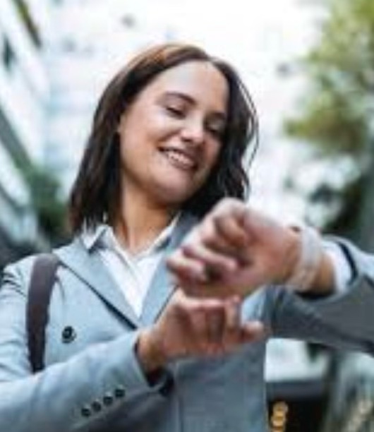 Woman using Remindful on Apple Watch